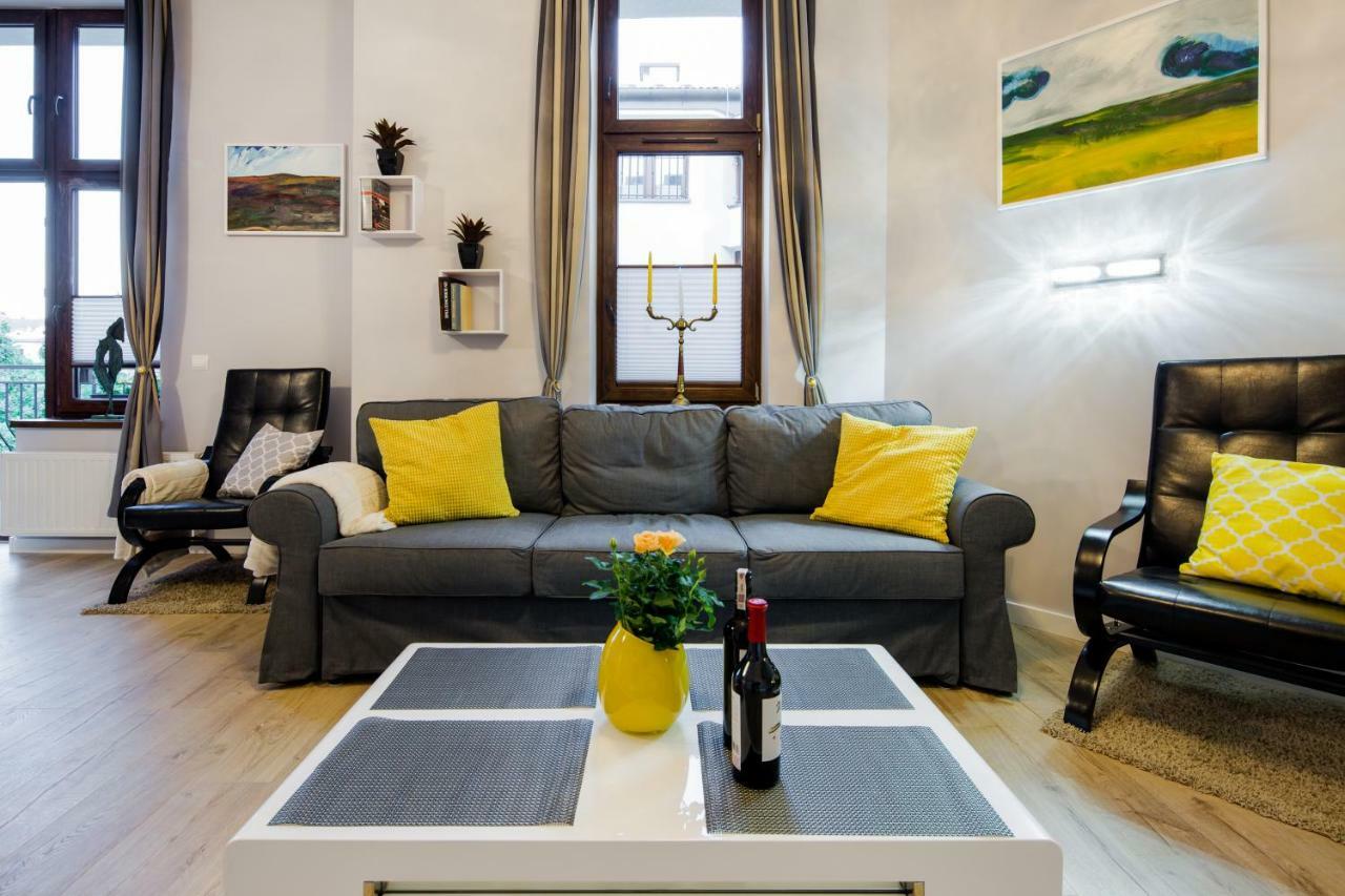 Kings Landing Apartament クラクフ エクステリア 写真