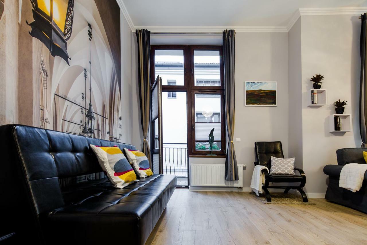 Kings Landing Apartament クラクフ エクステリア 写真