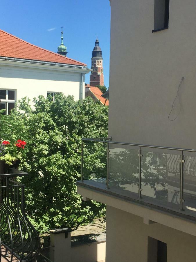 Kings Landing Apartament クラクフ エクステリア 写真