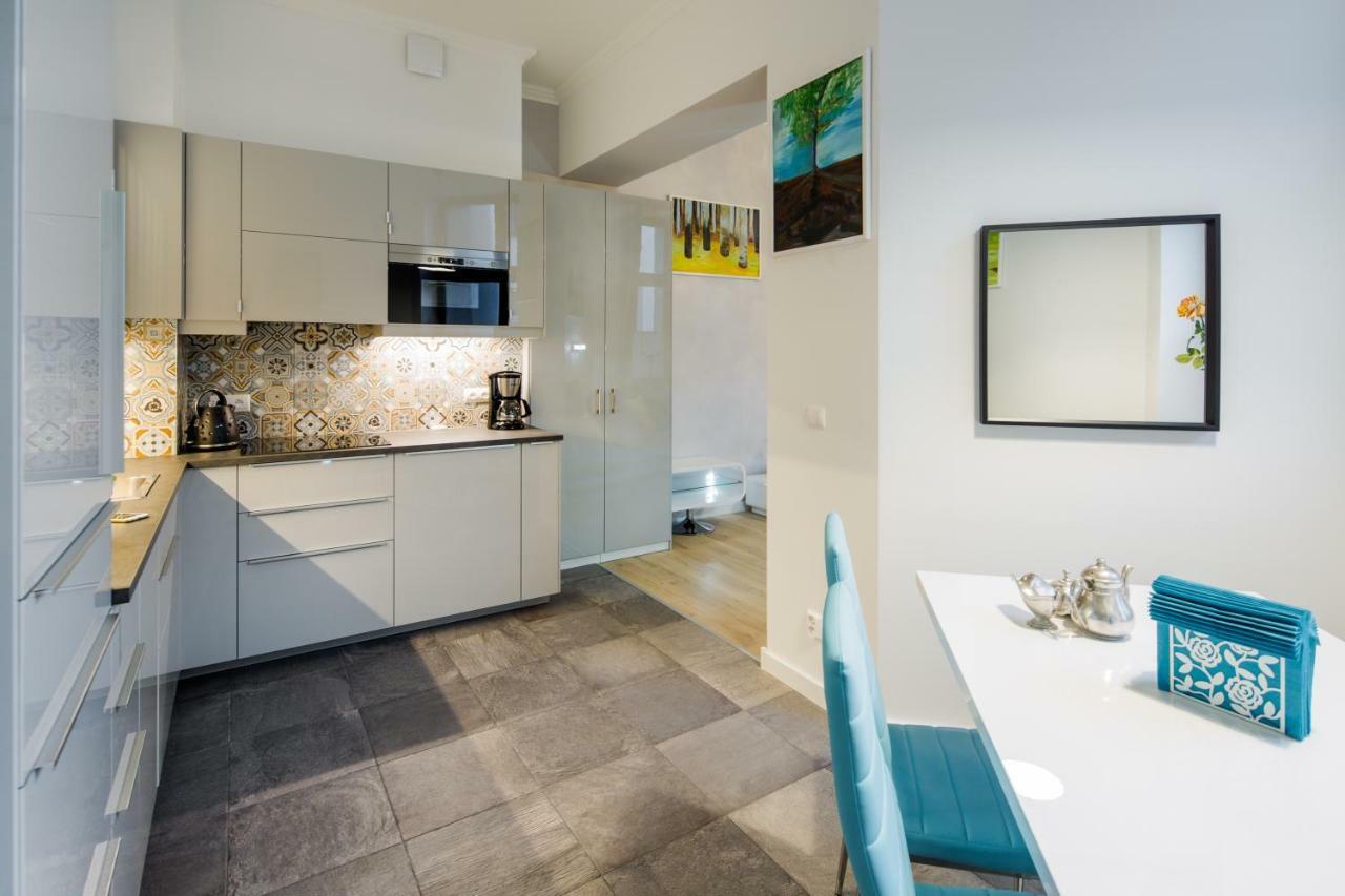 Kings Landing Apartament クラクフ エクステリア 写真